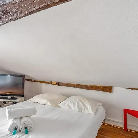 Daire Charming Flat At 3 Min From Castle - Welkeys *